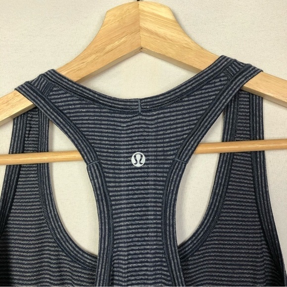 Lululemon Run Swiftly Tech Fitted Tank Top Heathered Cadet Blue Striped 8 - Picture 6 of 6
